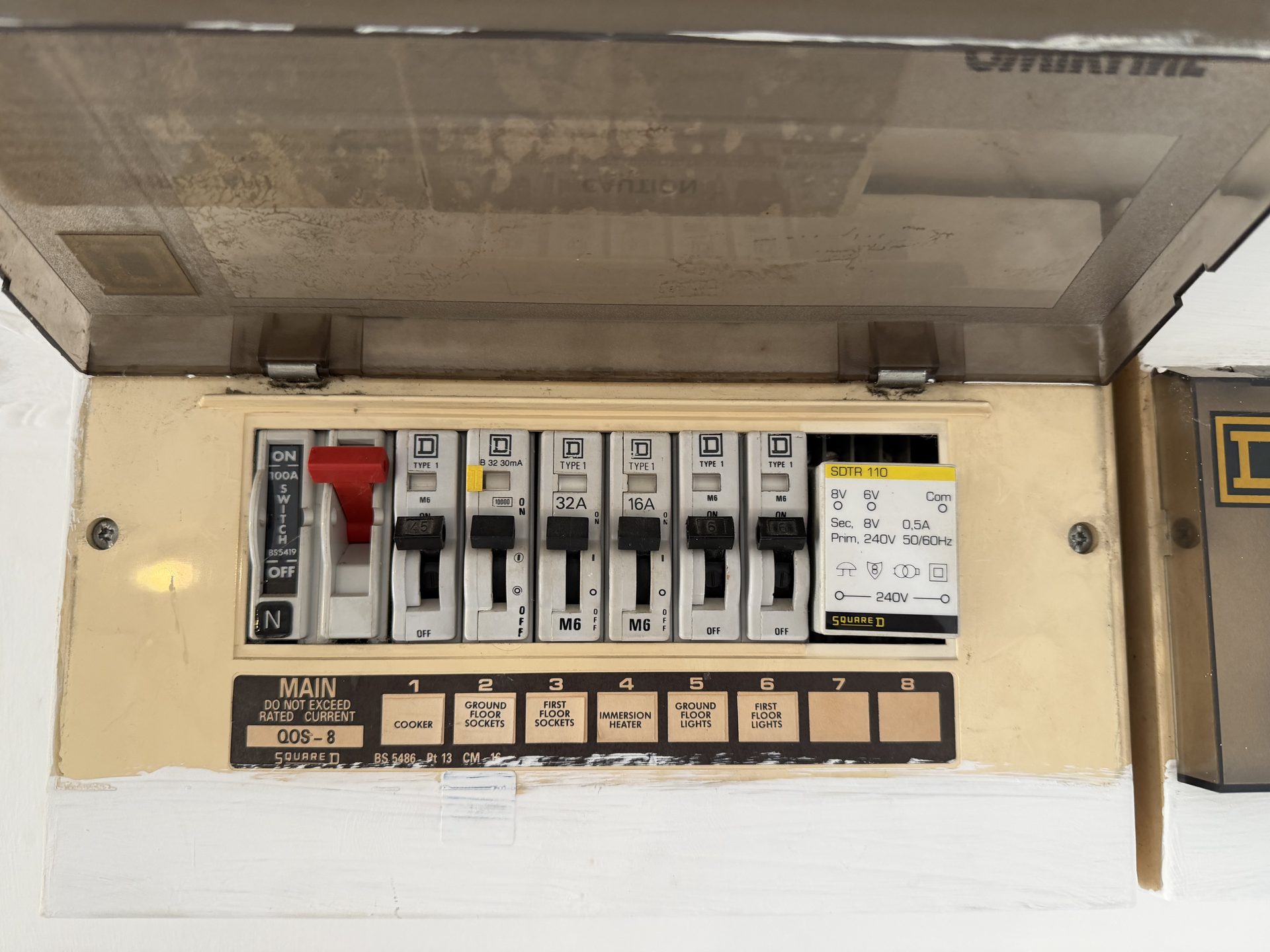 Old consumer unit before replacement — Hinton Electrics